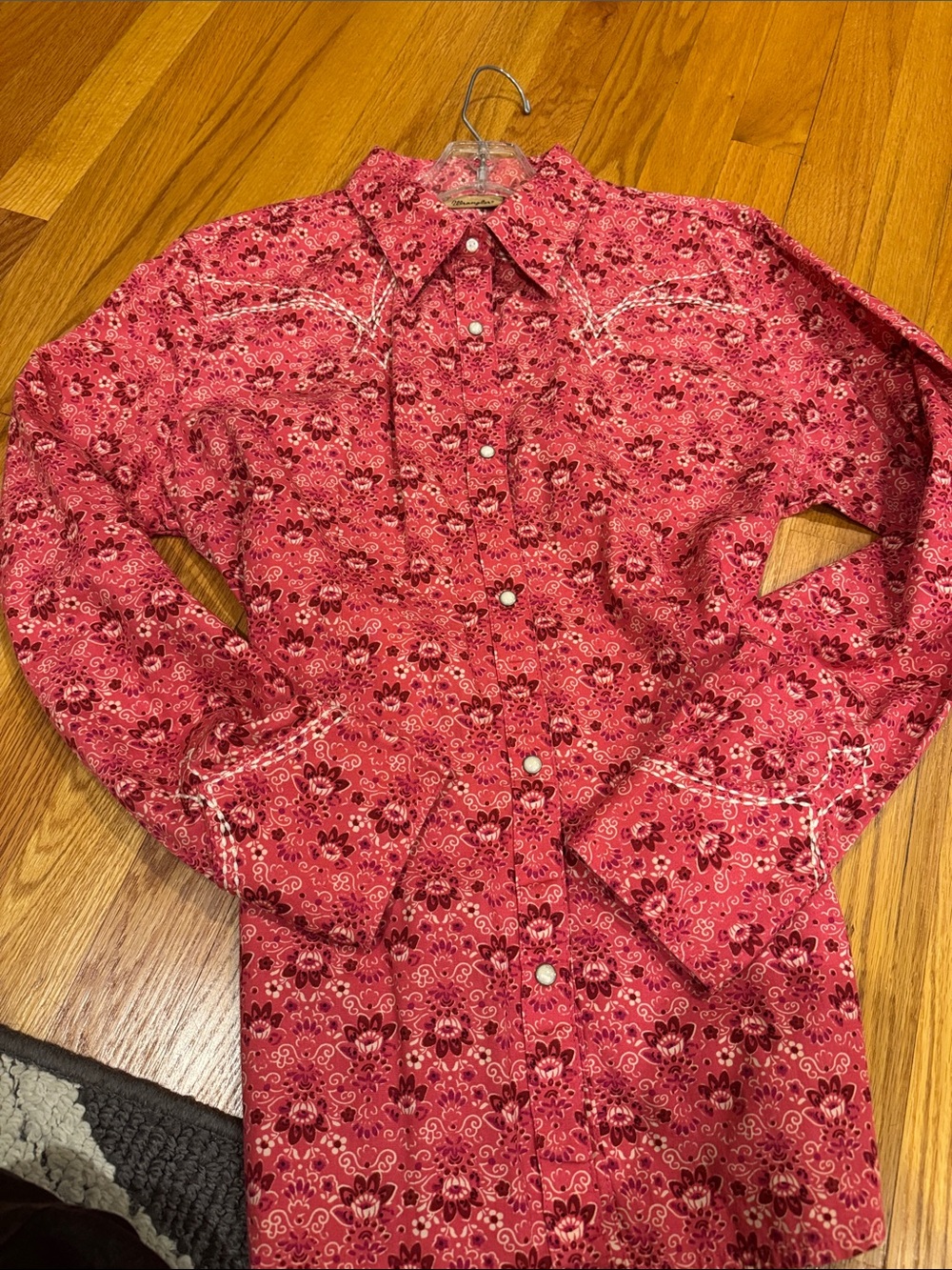 Women’s Wrangler Red Floral Western Shirt